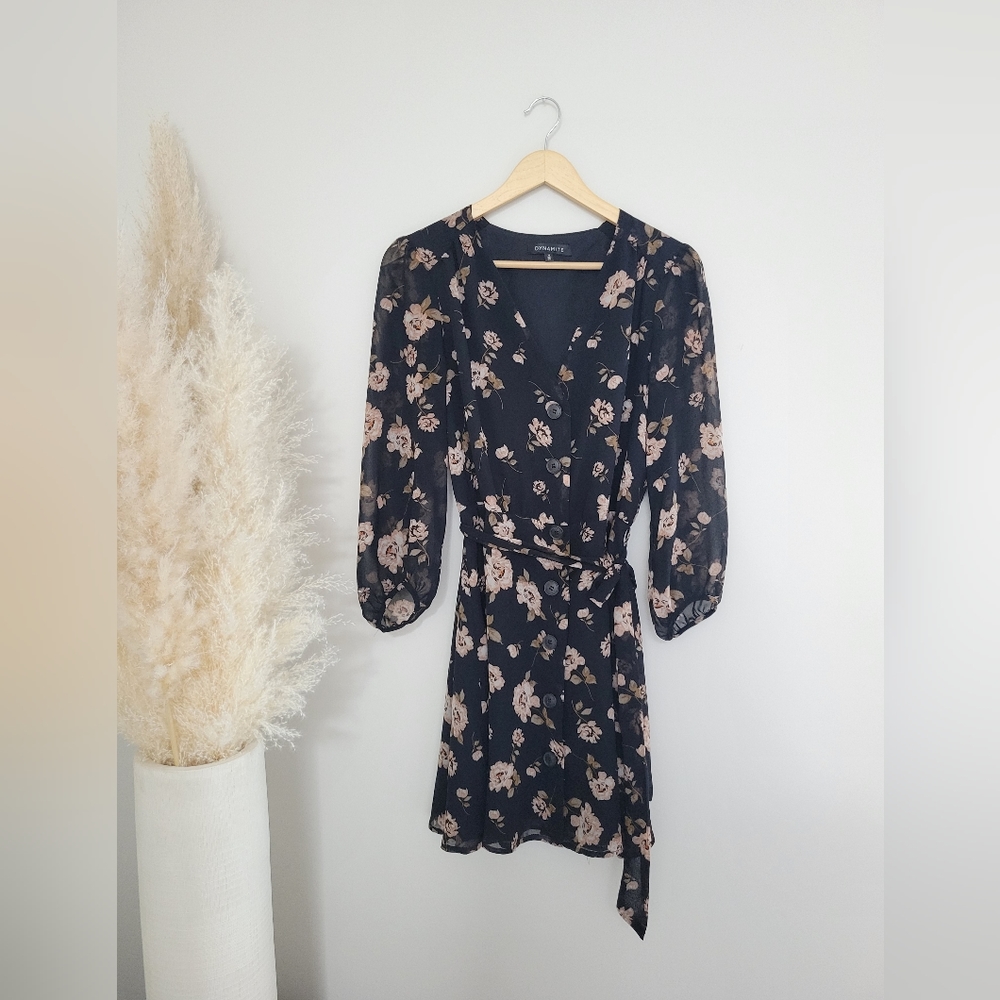 Dynamite floral dress